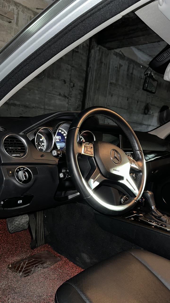 Mercedes-Benz W204 c clas 2014, foto 7